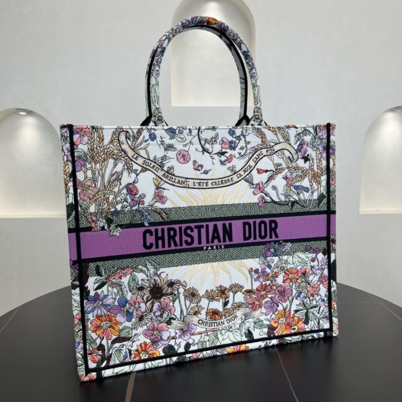 Dior Shopping Bags